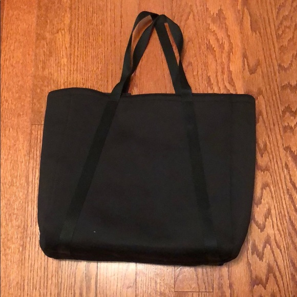 Victoria Secret Cooler Bag - Picture 2 of 4